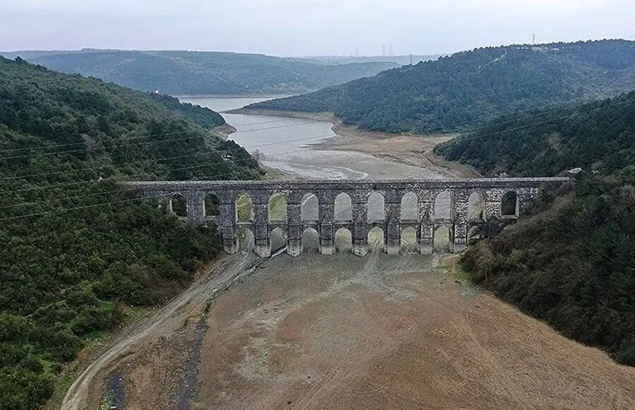 İstanbul'daki Barajların Doluluk Oranı Sadece Yüzde 26,15'e Düştü