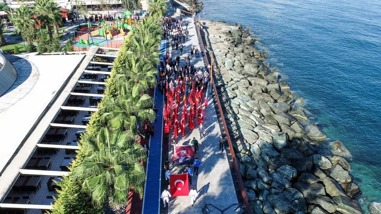 Akçaabat’ta Cumhuriyetin 102. Yılı Coşku Dolu Etkinliklerle Kutlanacak