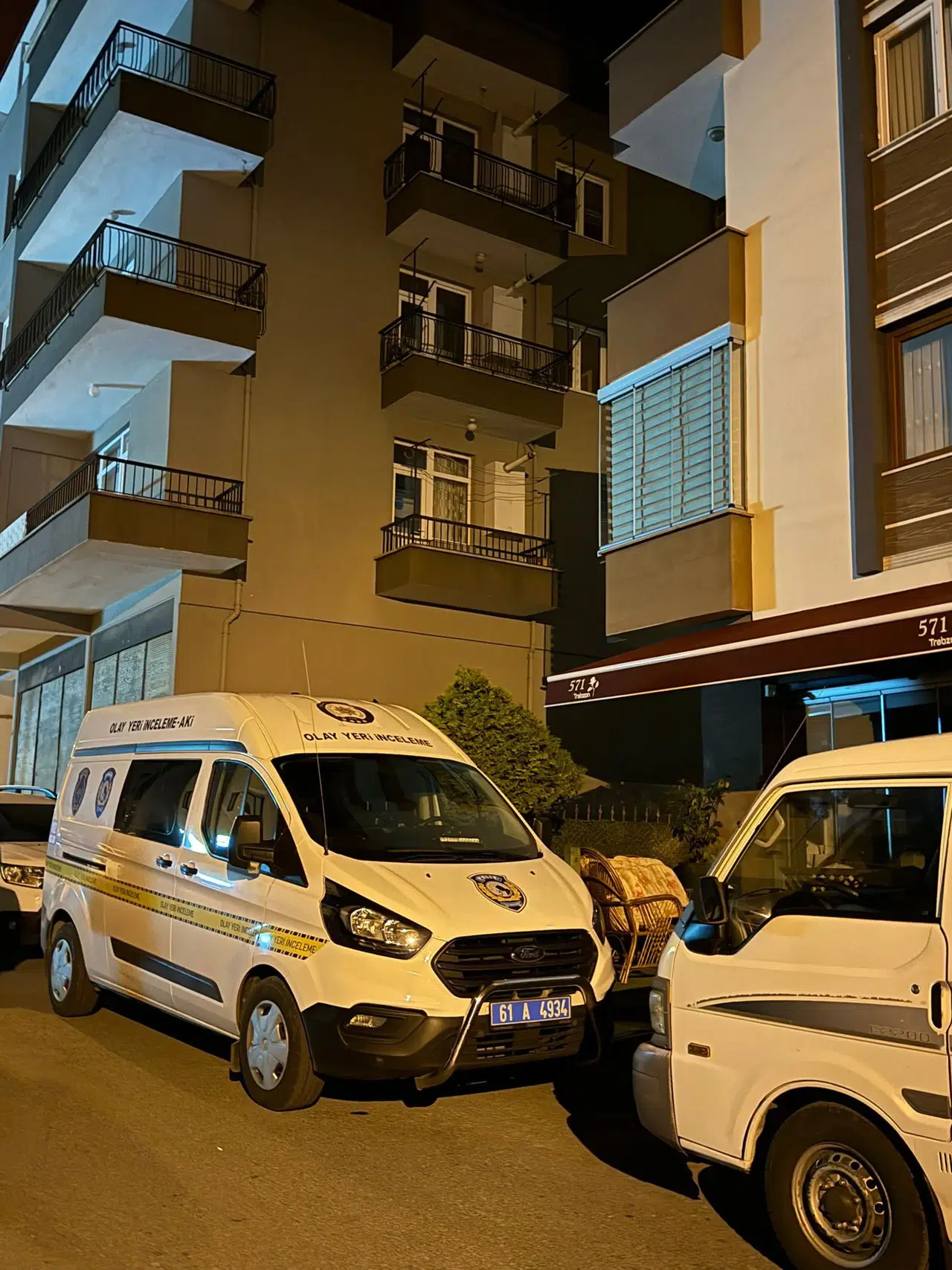 Trabzon'da Aile İçi Tartışma Kanlı Bitti: Baba, Eşini ve Kızını Vurdu