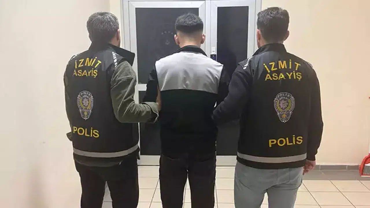 İzmit'te Çay Ocağında Silahlı Saldırı: Bir Yaralı, Olay Soruşturuluyor