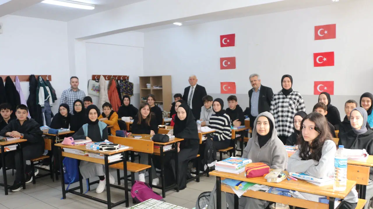 Eğitimde Farkındalık: Kabahasanoğlu İmam Hatiplilere İlham Verdi