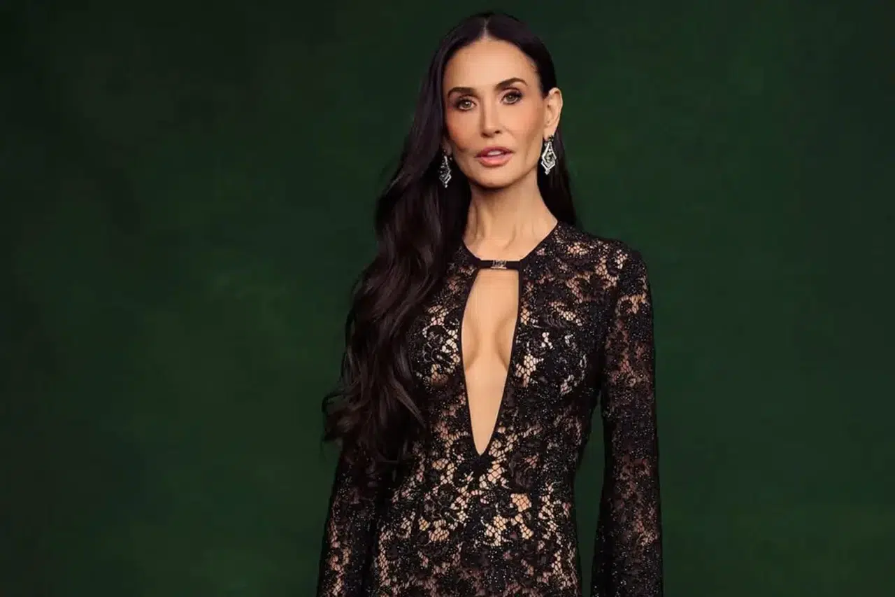 Demi Moore, 63. Yaşında Göz Kamaştırdı! Kırmızı Halıda Parlayan Yıldız