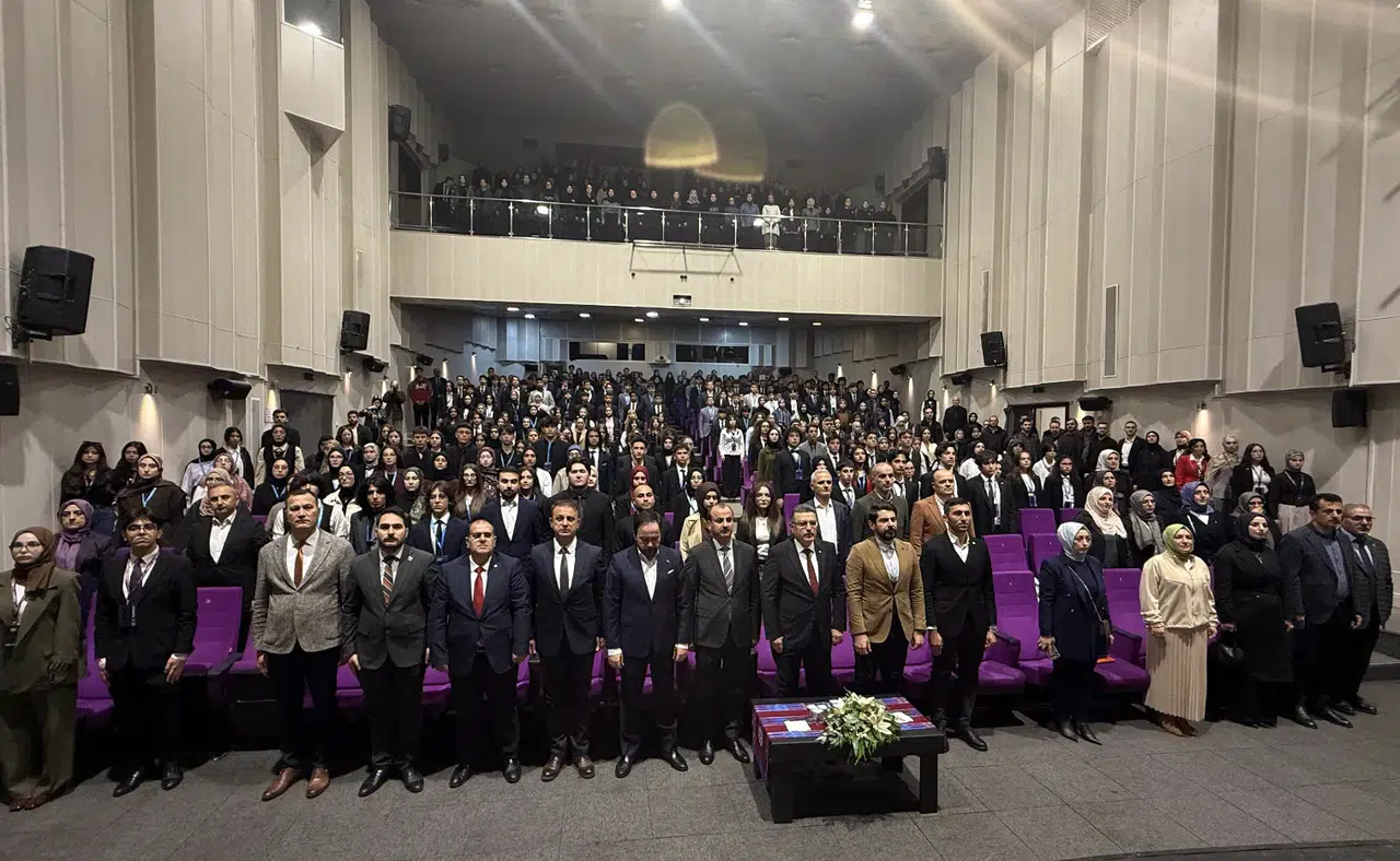 Trabzon'da GENCMUN’25 Konferansı: Genç Diplomatlar Yetişiyor!