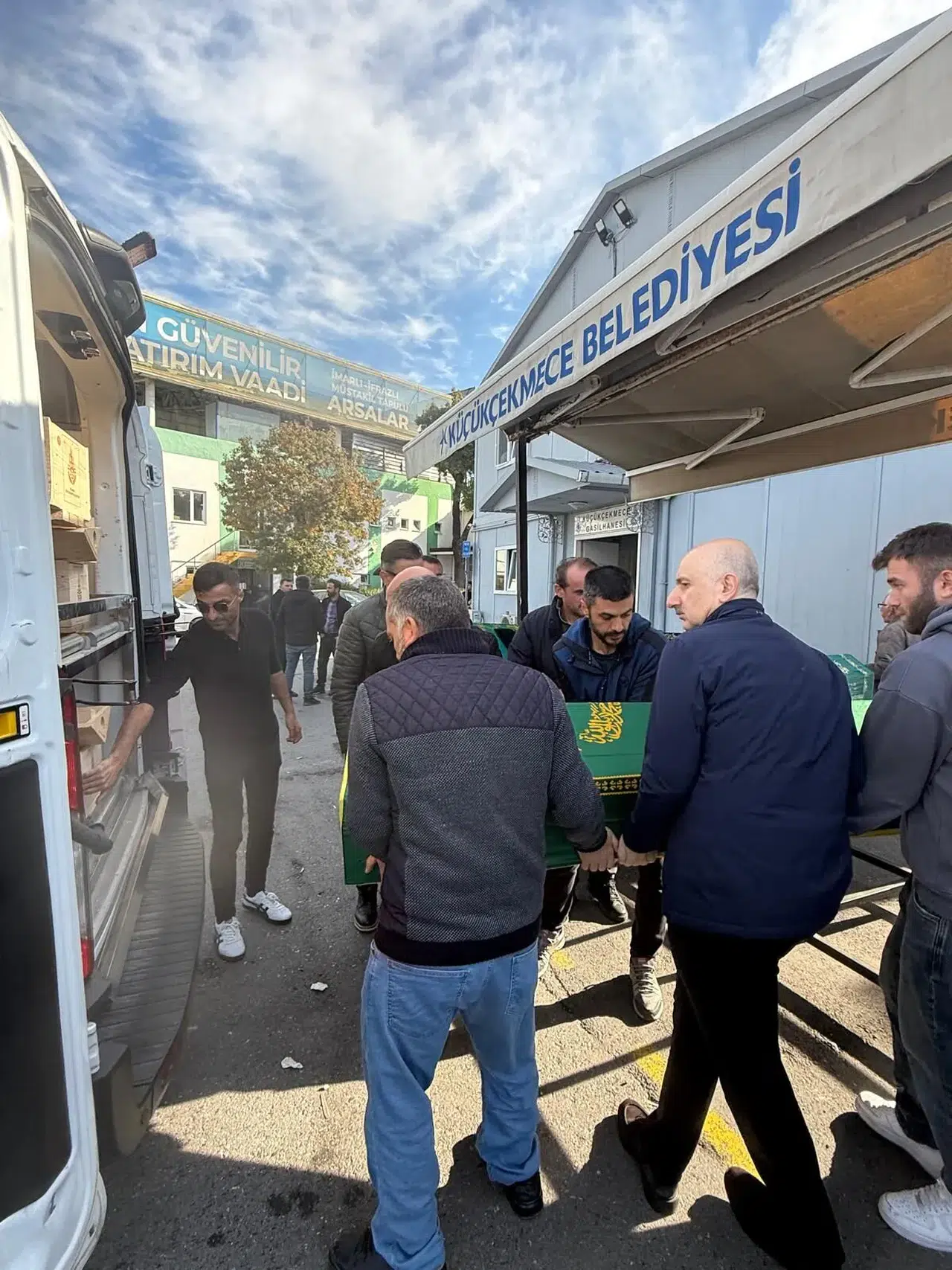 Beyoğlu'ndaki Metro İnşaatında Göçük: Yaralı İşçi Hayatını Kaybetti