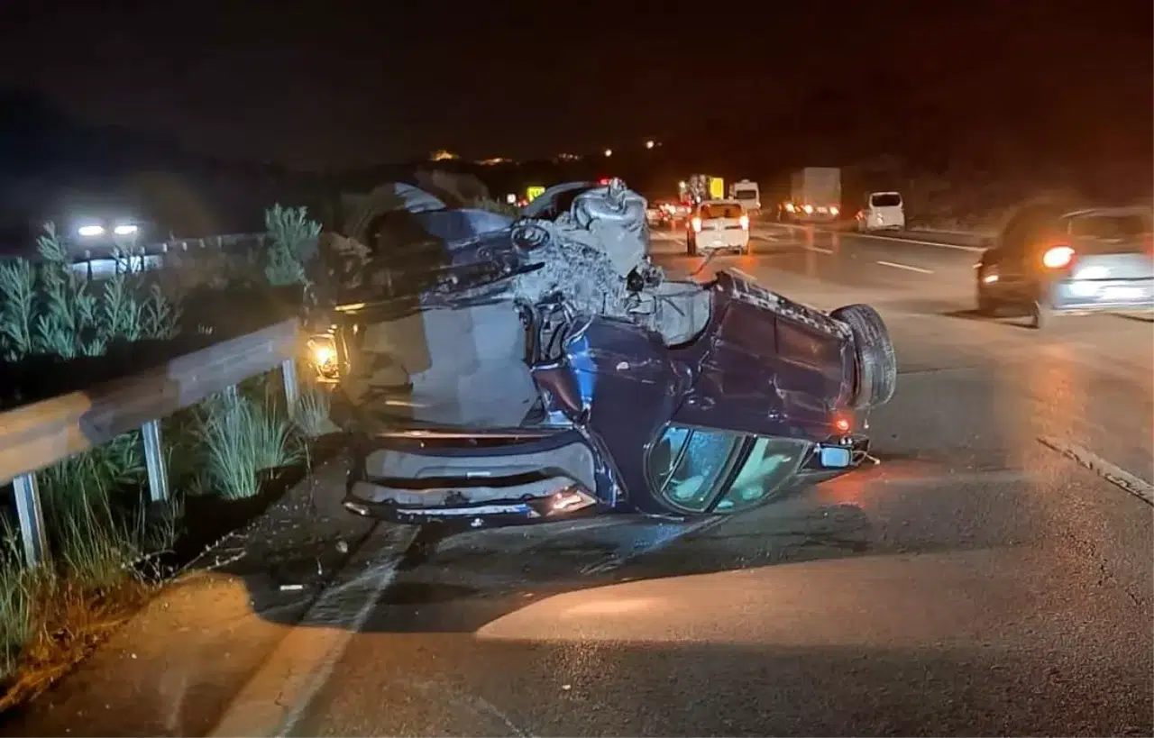 TAG Otoyolu'nda Kaza: 21 Yaşındaki Sürücü Hayatını Kaybetti