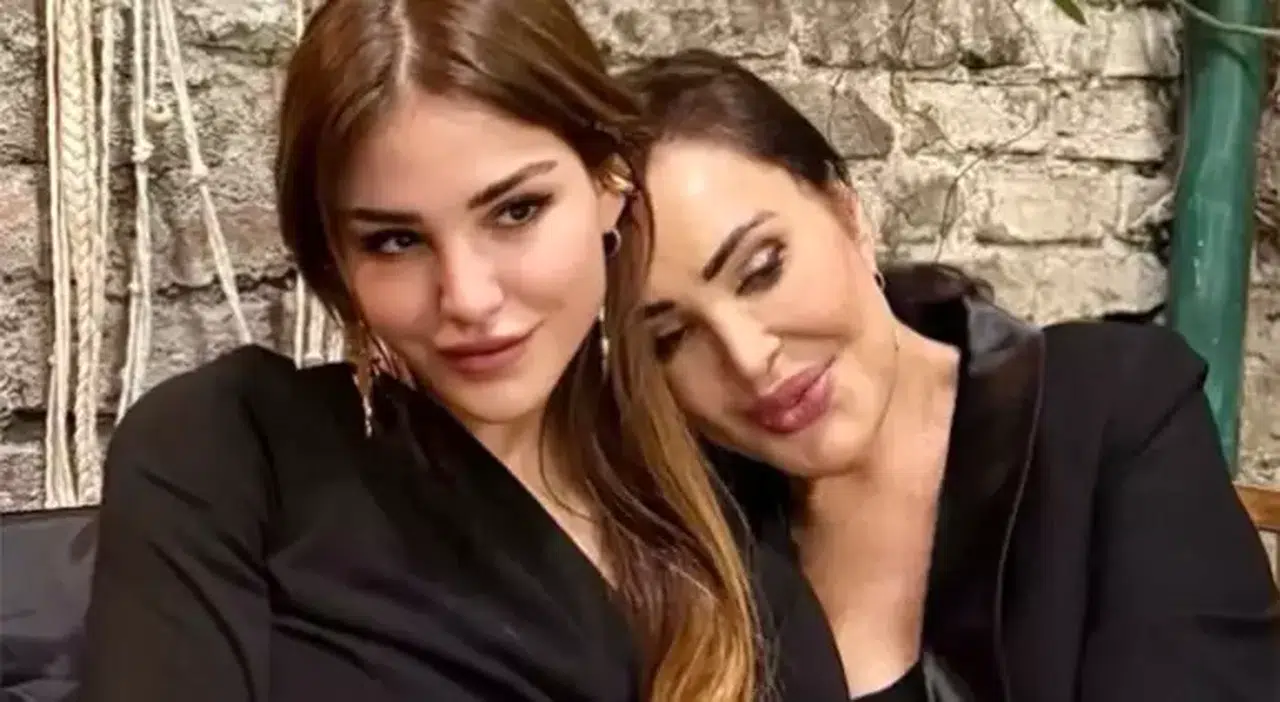 Türkan Şoray Ve Kızı Yağmur Ünal'dan Sosyal Medyada Samimi Paylaşım!