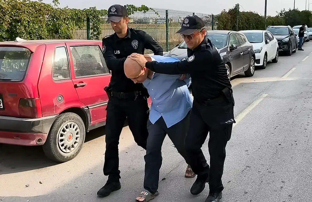 Adana'da Akraba Kavgasında Av Tüfeğiyle Yaralama: Şüpheli Tutuklandı