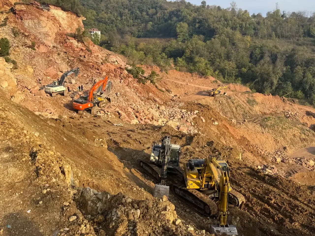 Ordu'daki Taş Ocağında Göçük Faciası: İki İşçi Hayatını Kaybetti