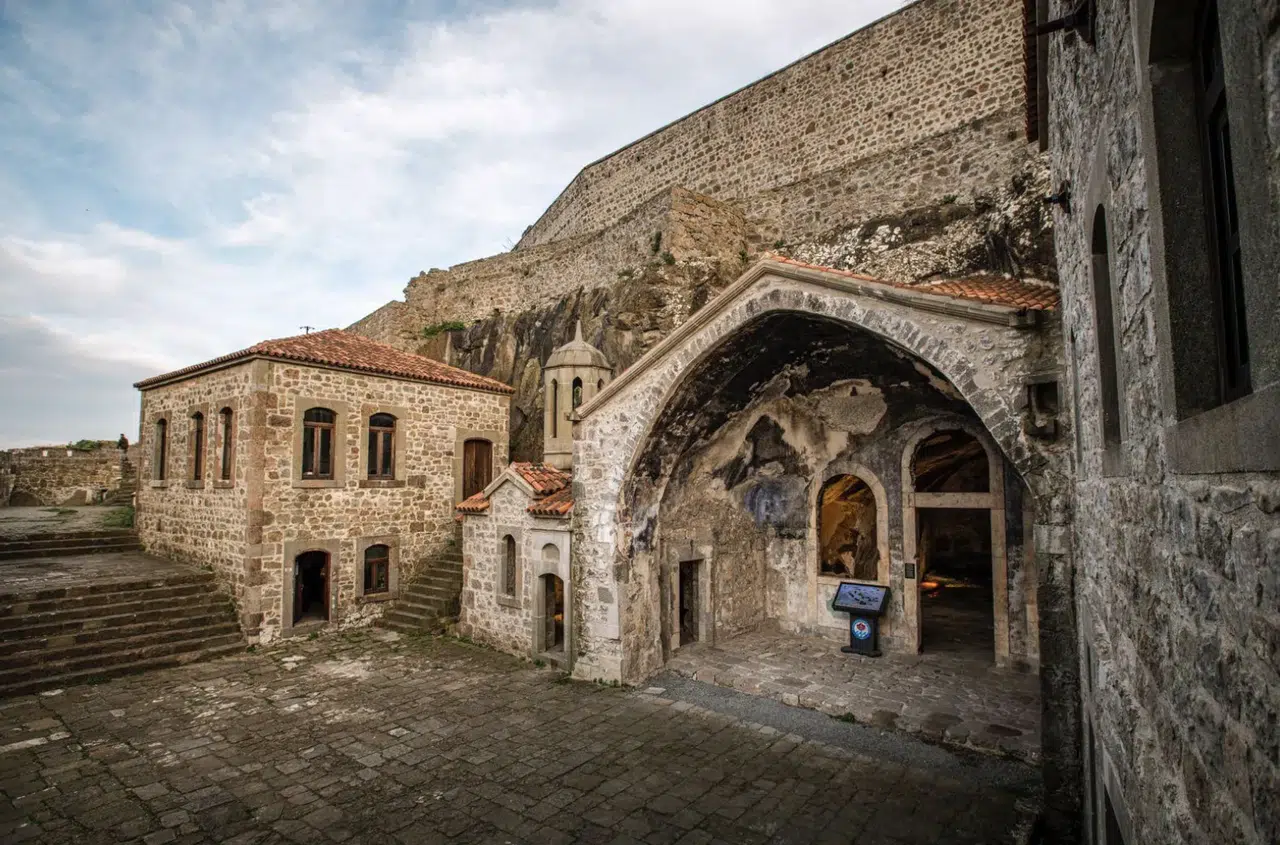 Trabzon'un Turizm Merkezleri 2025'te Yüz Binlerce Ziyaretçi Ağırladı