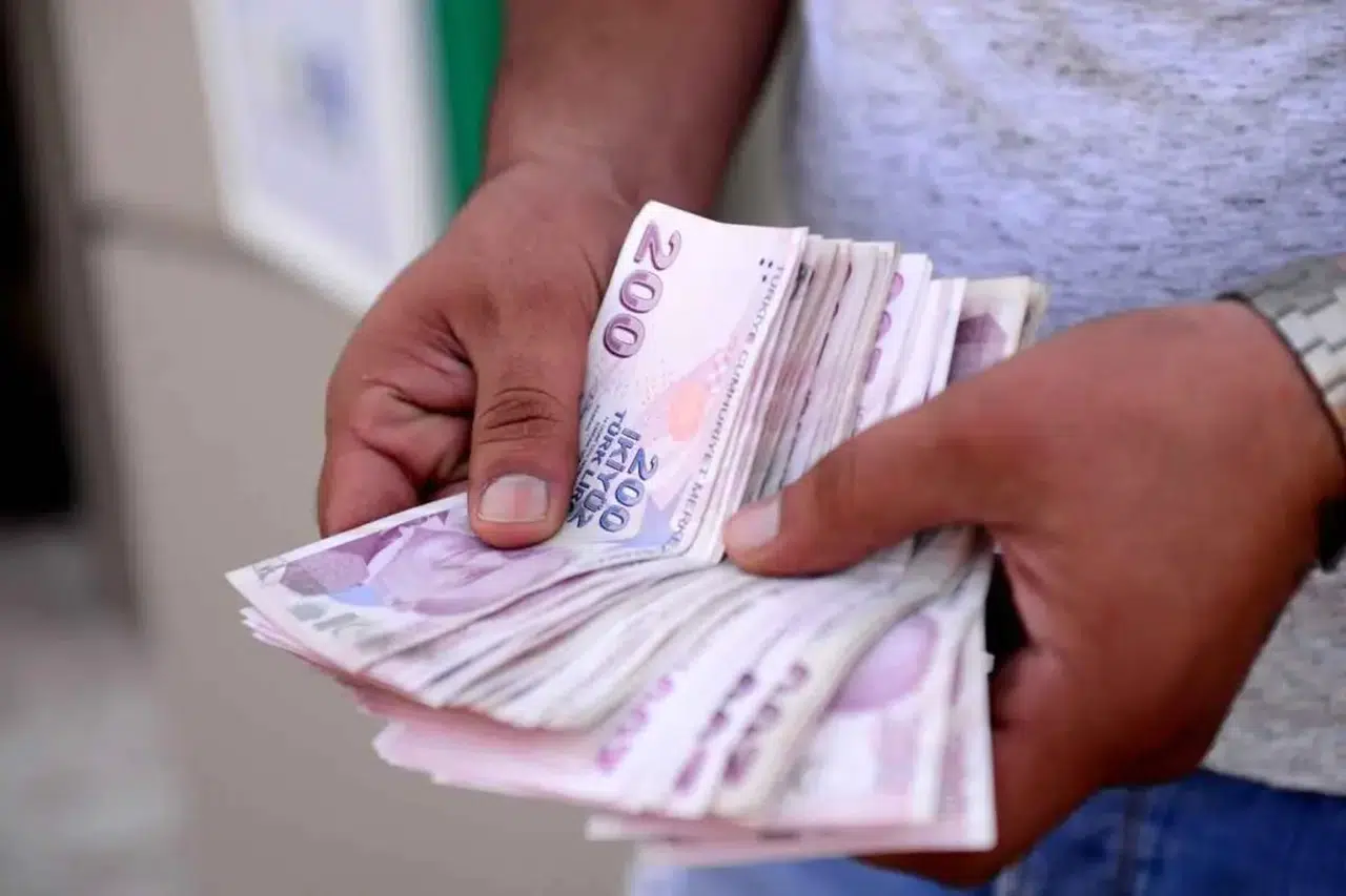 Asgari Ücrette Artış Beklentisi: Yüzde 23 ile 25 Arasında Zam Geliyor