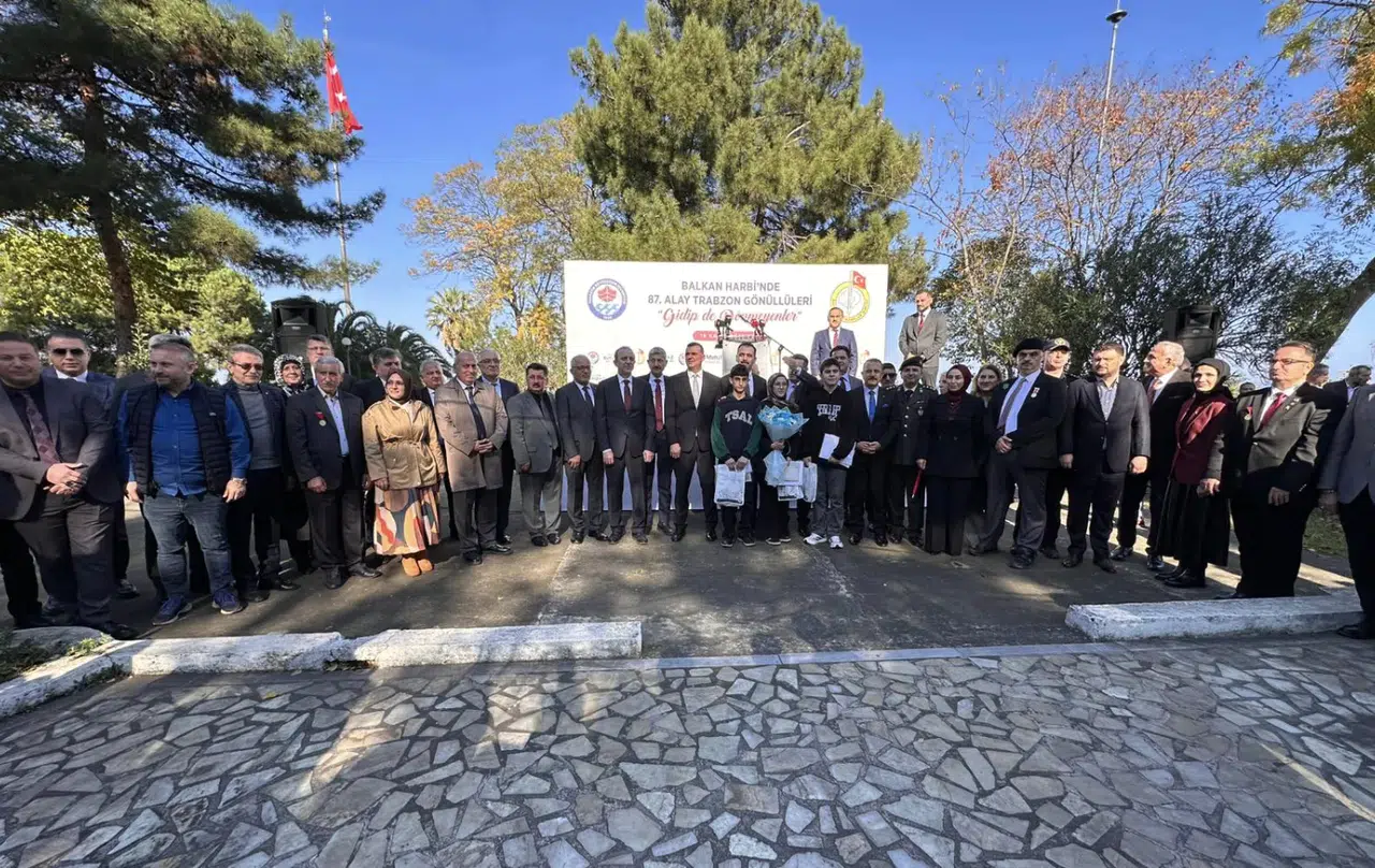 Trabzon "Gidip De Dönmeyenler" Etkinliği İle Tarih Bilincini Yaşatıyor