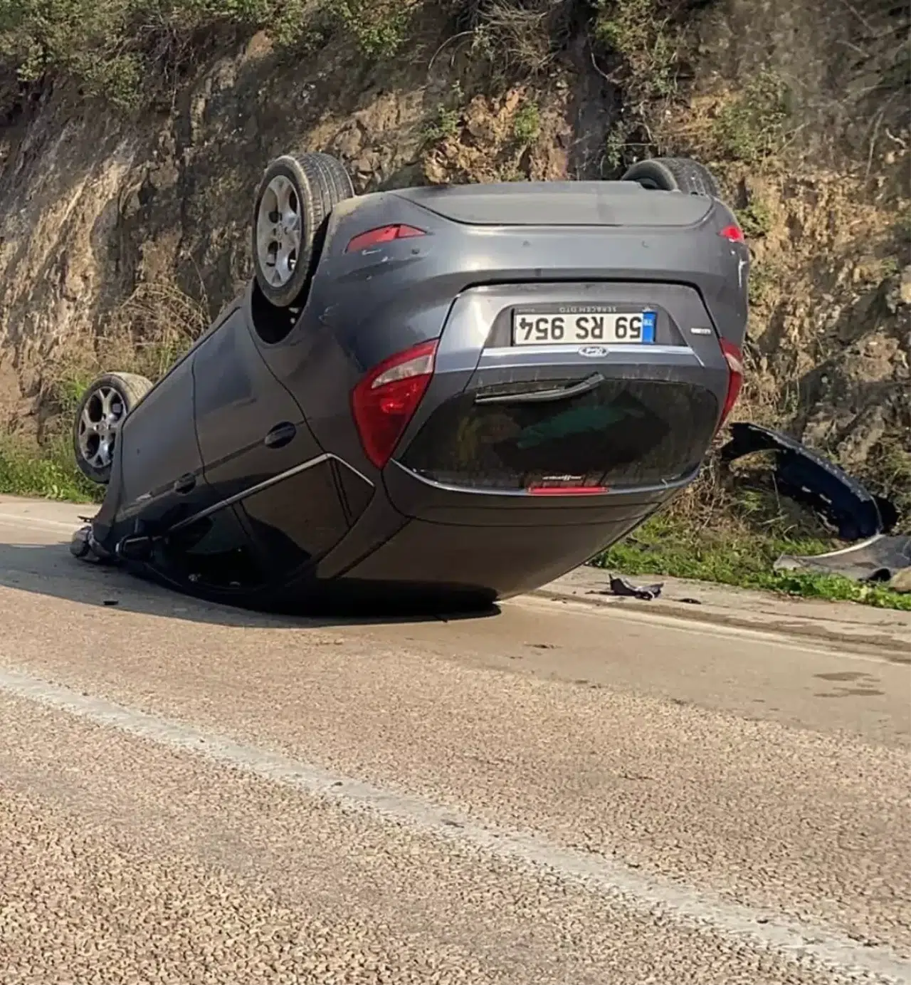 Mudanya'da Meydana Gelen Trafik Kazasında İki Kişi Yaralandı