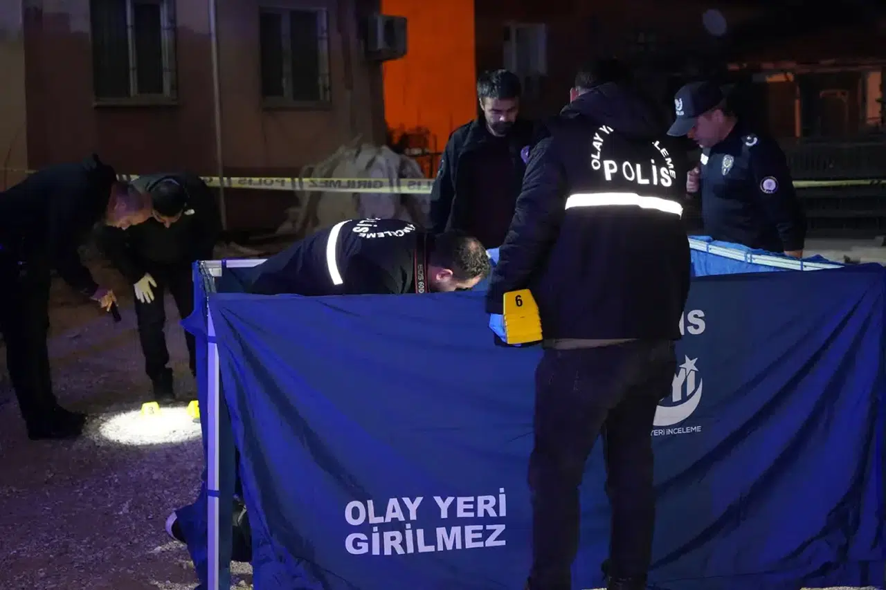 Kırıkkale'de Uzman Çavuş, Bacanağını Vurup İntihar Etti