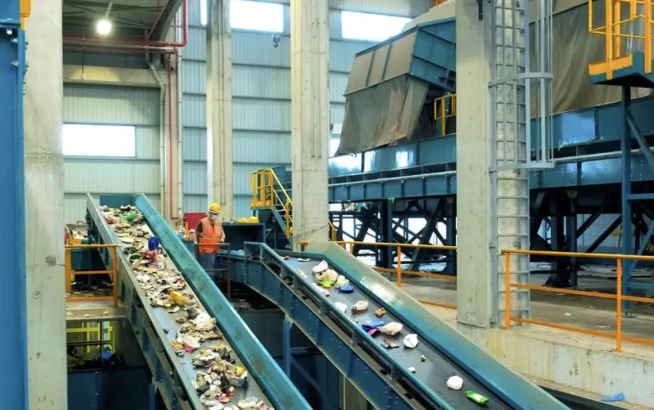 Trabzon'daki Katı Atık Tesisinde İşçiler Hakları İçin Sokaklarda!