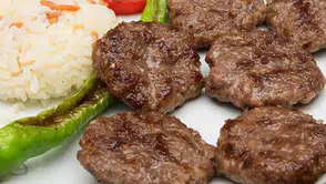 Trabzon'da Akçaabat Köftesine Zam! Fiyat 950 TL'ye Çıktı