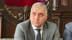 CHP Ortahisar'da Demokrasi İçin Dayanışma Nöbeti Düzenledi