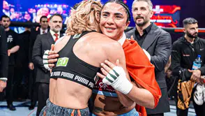 Ankara'da Vendetta Fight Nights'da Sabriye Şengül Rüzgarı Esti
