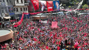 AK Parti’den Özgür Özel’in Rize Mitingine Yönelik Ağır Tepki Geldi!