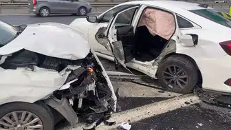 TEM Otoyolu'nda kaza: 4 yaralı, trafik akışı yeniden sağlandı