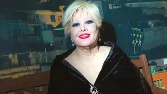 Türk Sanat Müziği'nin İkonu Muazzez Abacı 78 Yaşında Hayatını Kaybetti