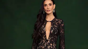 Demi Moore, 63. Yaşında Göz Kamaştırdı! Kırmızı Halıda Parlayan Yıldız