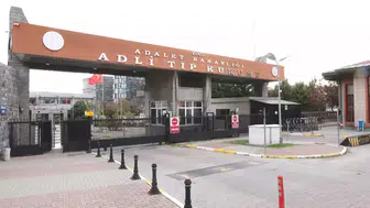 İstanbul'da Böcek Ailesinin Ölümü: Fosfin Maddesi Otelde Bulundu