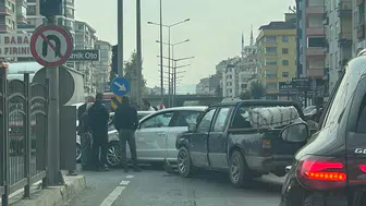Akçaabat'ta Trafik Kazası: Uzun Araç Kuyrukları Oluştu