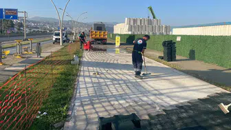 Trabzon'da Beşirli-Faroz Yürüyüş Yolunda Kauçuk Zemin Yenileme Başladı