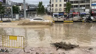 Trabzon'da Doğal Afetler Tarihi ve Uyarılar Sempozyumda Tartışıldı