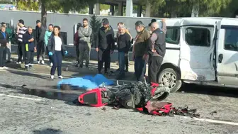 Çeşme'de Motosiklet Kazası: Sürücü Öldü, Yolcu Ağır Yaralı