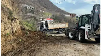 Trabzon'da 9 İlçede Yol ve Altyapı Çalışmalarını Hızlandı
