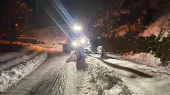 Trabzon'da Karla Mücadele: 133 Mahalle Yolundan 84'ü Açıldı