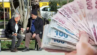 Ocak Ayında Emeklilere %12,19, Memurlara %18,60 Zam Yapıldı