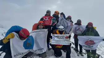 Trabzonlu Dağcılar Kış Zirvesinde Tarihi Başarıya İmza Attı
