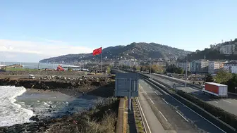 Trabzon'da Yol Bakım Çalışmaları, Ulaşımda Sorunlara Yol Açıyor!