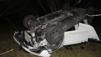 Samsun'da Fındık Bahçesine Devrilen Otomobilde 2 Kişi Yaralandı