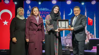 Kanadalı Yazar Molendyk, İslam'a Geçiş Hikayesini Paylaştı