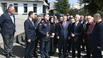 Bakan Uraloğlu, Yangın Sonrası Fındık Fabrikasını Ziyaret Etti