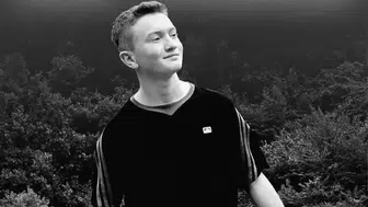 Of'ta Trafik Kazası: Genç Enes Kınalı Hastanede Hayatını Kaybetti