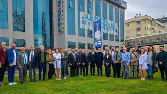 Azerbaycan Sağlık Heyeti Trabzon'da İmperial Hastanesi'ni Ziyaret Etti