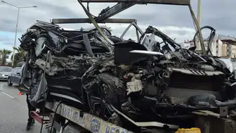 Trabzon'da Feci Trafik Kazası: Otomobil Kullanılamaz Hale Geldi!