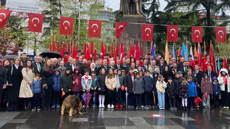 Trabzon'da 23 Nisan Coşkusu: Bayram Kutlamaları Protokolle Taçlandı!
