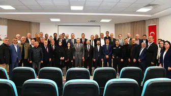 Vali Şahin, Arsin'de Muhtarlarla Önemli Bir Toplantı Gerçekleştirdi