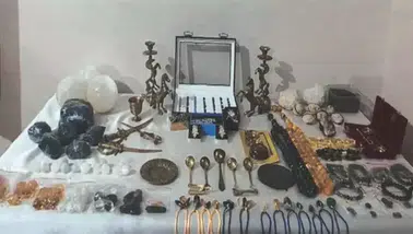 Bolu'da Jandarma'dan tarihi eser ve altın tozu operasyonu: 500g altın ele geçirildi!