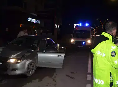 Aksaray'da Alkol Etkisindeki Sürücüyle İki Araç Çarpıştı: 6 Yaralı!