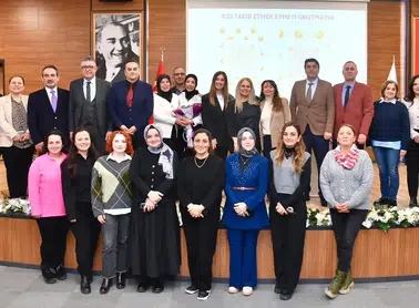 Ortahisar'da Çocukların Dil Gelişimi İçin Önemli Seminer Düzenlendi