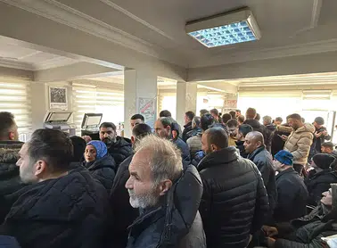 Trabzon'da APP Plaka Cezası Endişesi, Noterliklere Akın Ettirdi!