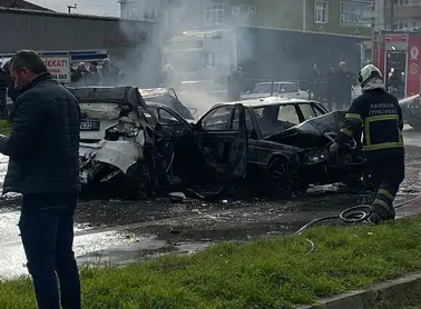 Samsun'da Peş Peşe Çarpışan 5 Araçlı Zincirleme Trafik Kazası!