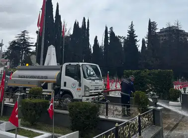 Trabzon'da Ramazan Bayramı İçin Kapsamlı Temizlik Çalışması