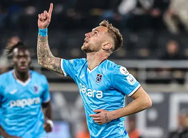 Denis Draguş'un Trabzonspor'daki Geleceği Belirsizliğini Koruyor!